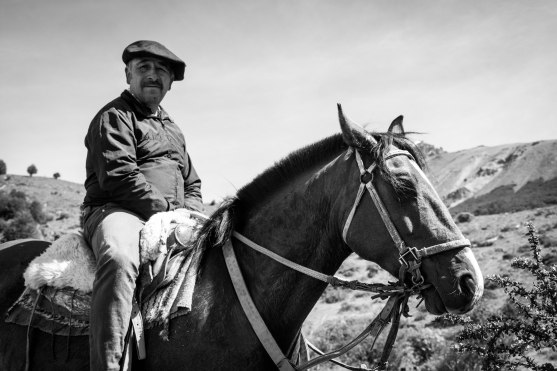 Serie: Descubriendo Aysén // Fotos y Edición: Felipe “Pipo” (viajandonaviaje.com) // Gauchos de la Patagonia